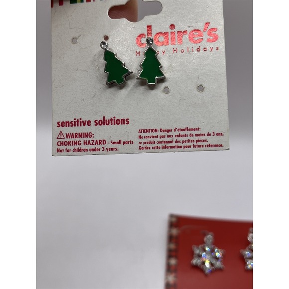Christmas Earrings 3 Pack- Christmas Tree, Santa, Snowflake‎ - Picture 4 of 4